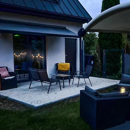 Stunning In With Swimming Pool * Stare Sady