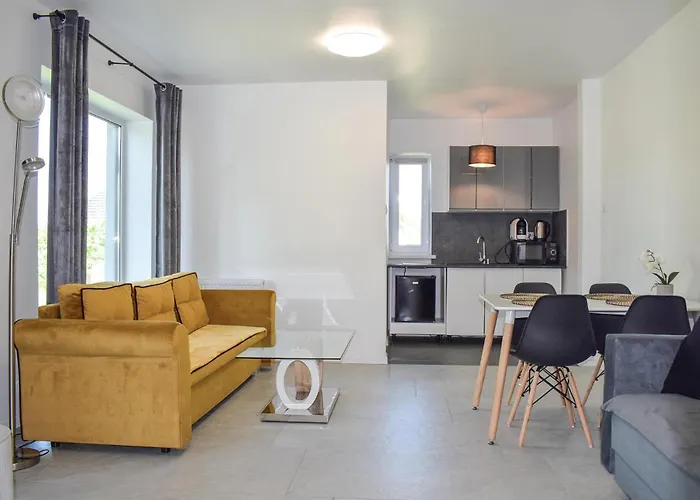 Beautiful In With Wifi * Старе-Сады